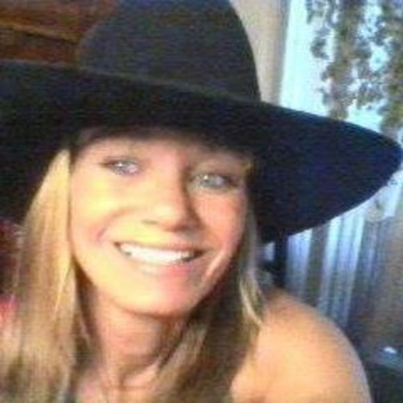 Meet your Posher, Teresa - Picture 1 of 1